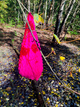 Lade das Bild in den Galerie-Viewer, ETTU crinkle bag - Pink